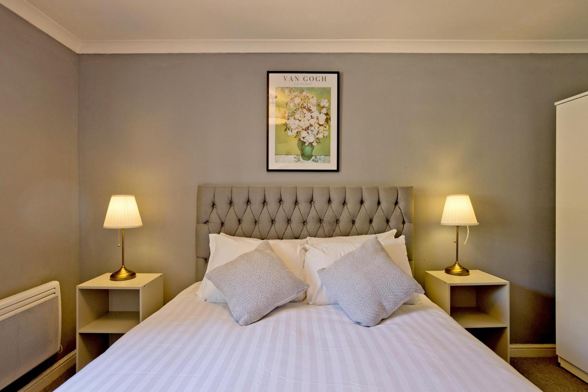 Imperial Meridian Place Apartment London Exterior photo